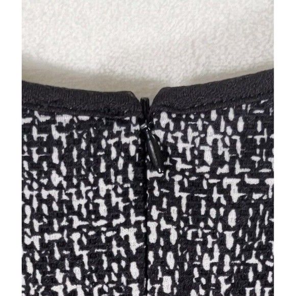 Dina Be Fit & Flare Skater Dress Size XS Extra Small Black & White NEW - Picture 12 of 16